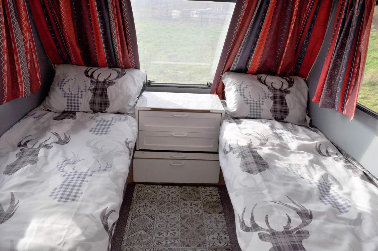 Guillerin Caravan&Glamping Sornac Exteriör bild
