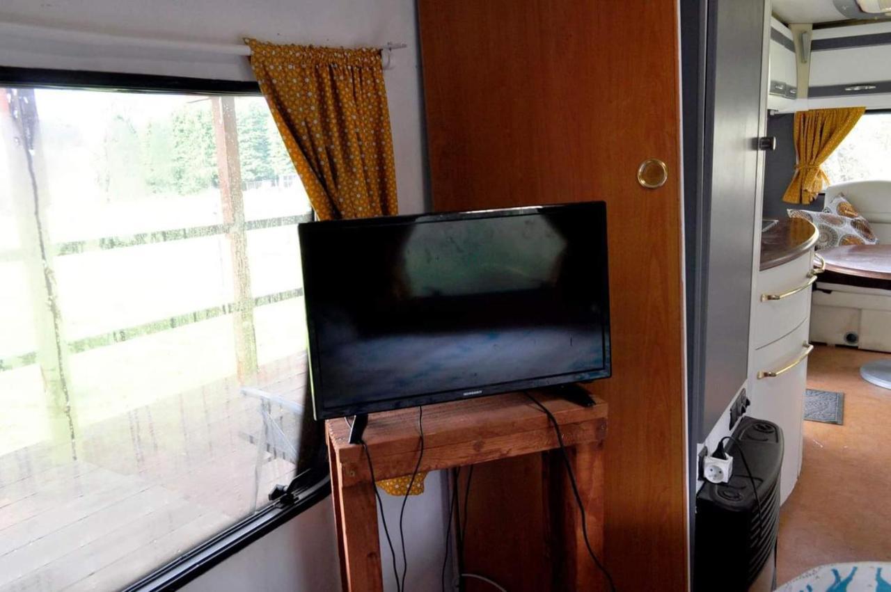 Guillerin Caravan&Glamping Sornac Exteriör bild