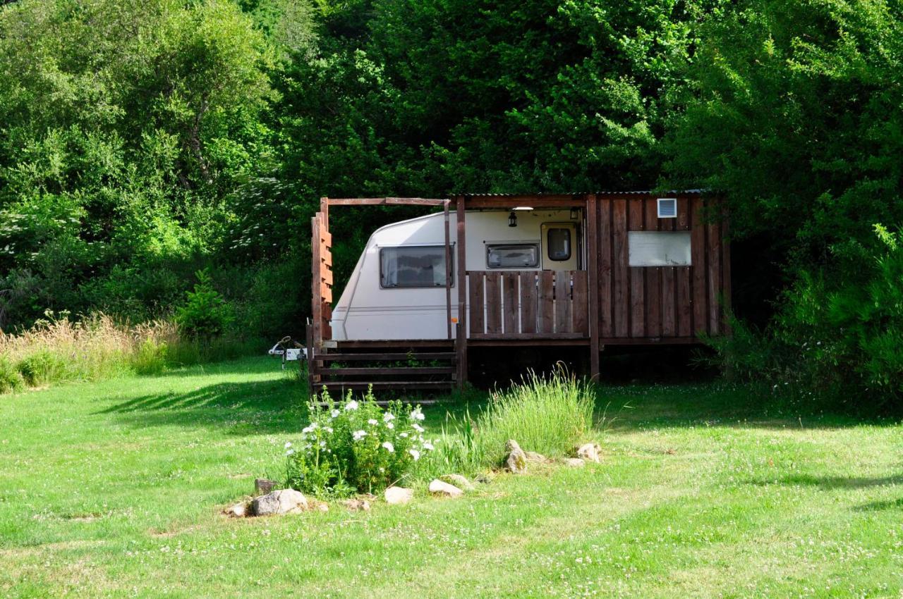 Guillerin Caravan&Glamping Sornac Exteriör bild