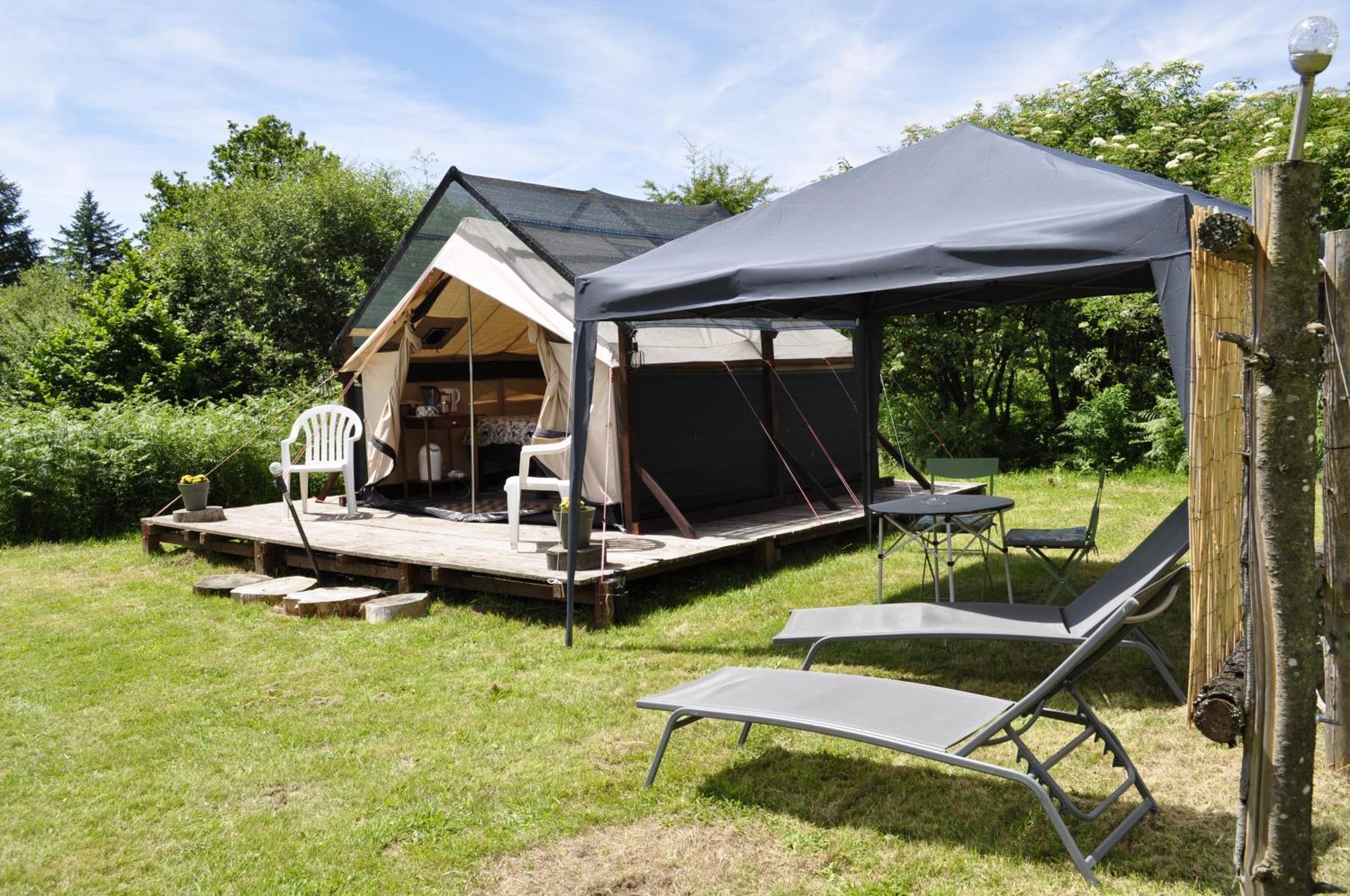 Guillerin Caravan&Glamping Sornac Exteriör bild